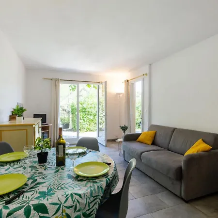 Lejlighed Les Hauts Des Issambres-7 By Interhome